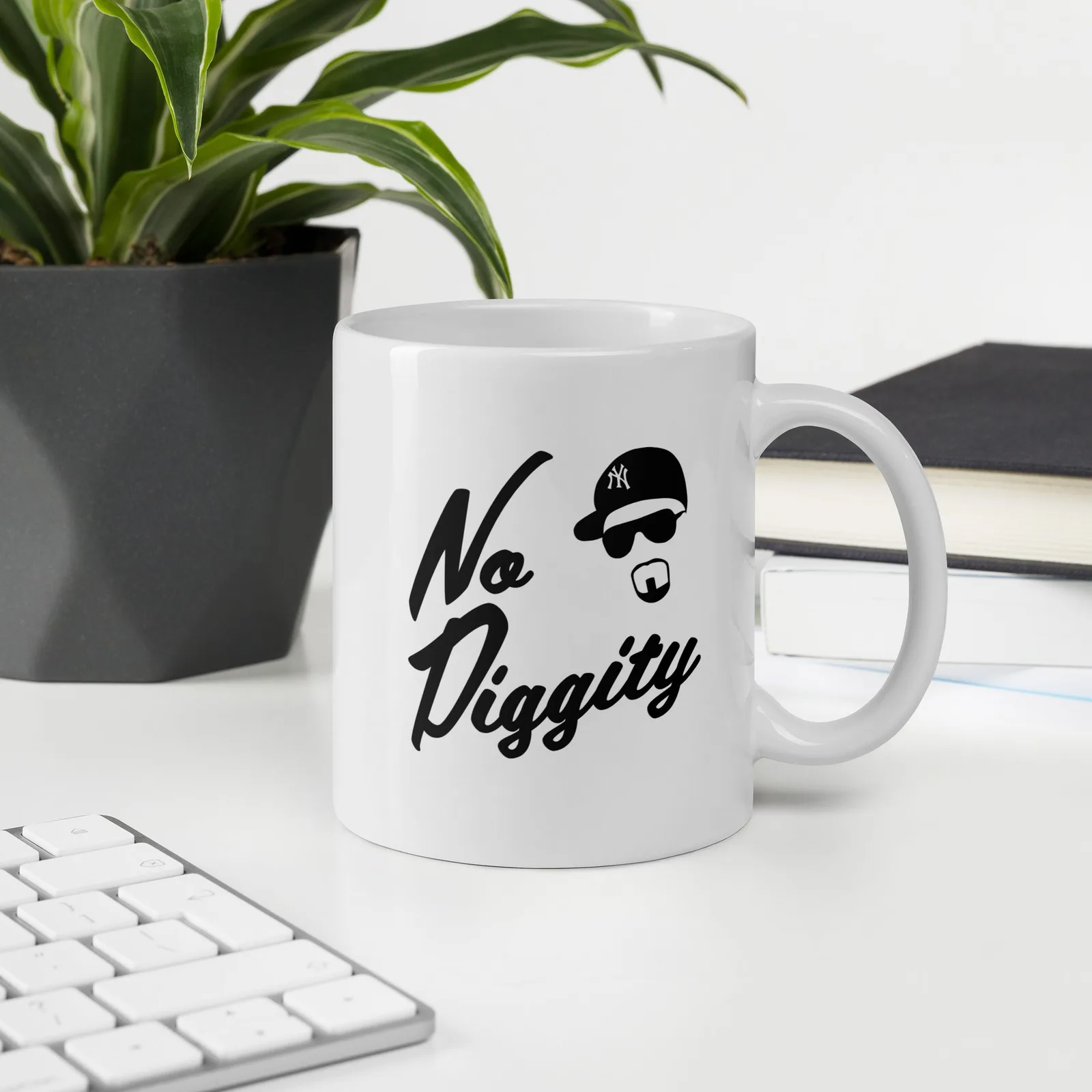 "No Diggity" White glossy mug